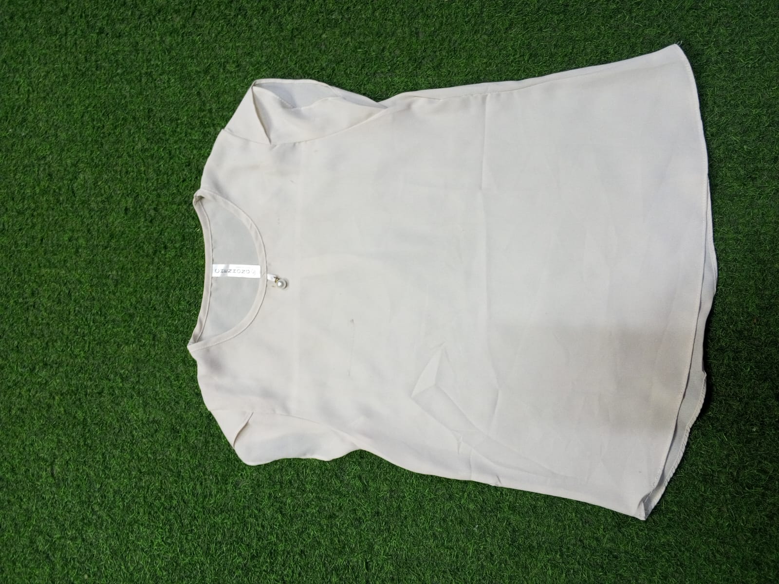 Cap sleeve shell blouse