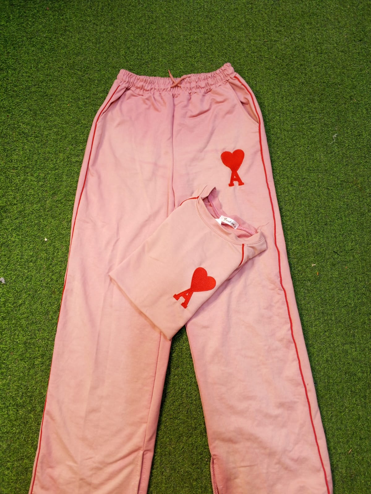 Wear it as a set of mix and match with your favourite